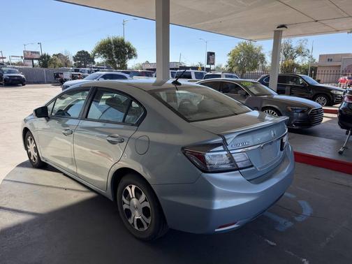 Green 2015 Honda Civic Hybrid Base