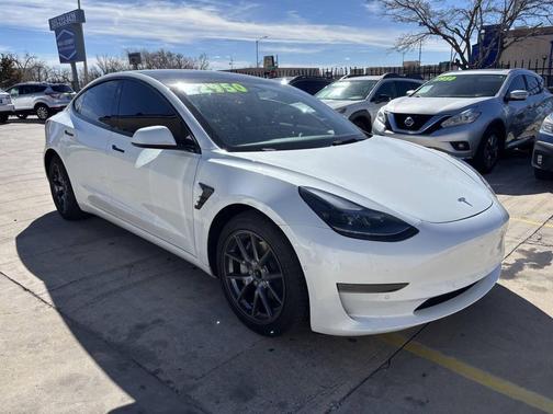 2022 Tesla Model 3 Standard Range
