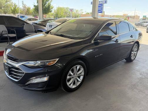 Dark Ash Metallic 2023 Chevrolet Malibu FWD 1LT