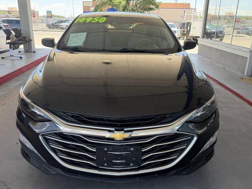 Dark Ash Metallic 2023 Chevrolet Malibu FWD 1LT
