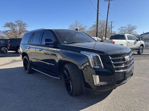 2019 Cadillac Escalade Luxury
