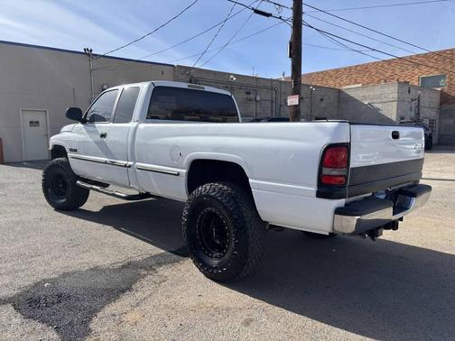 1999 Dodge Ram 2500 Base