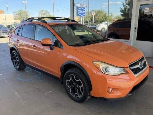 Orange Pearl 2014 Subaru XV Crosstrek 2.0i Limited