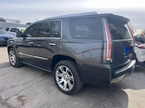 2017 Cadillac Escalade Premium Luxury