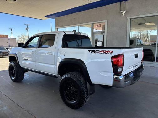 Super White 2019 Toyota Tacoma TRD Off Road