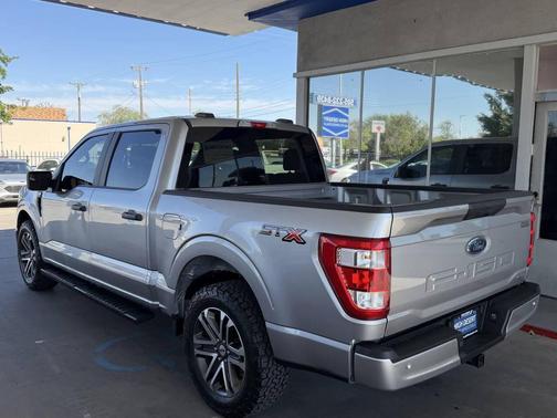 Iconic Silver Metallic 2021 Ford F-150 XL