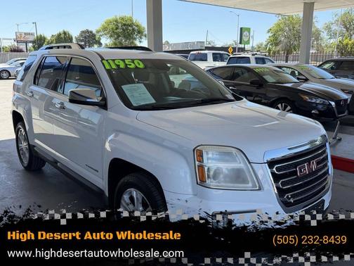 Summit White 2017 GMC Terrain SLT