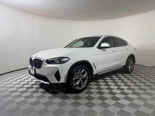 2023 BMW X4 xDrive30i
