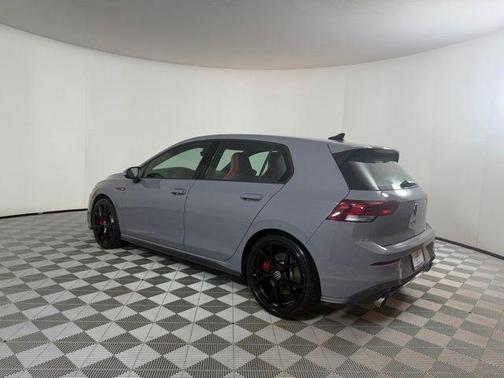 2024 Volkswagen Golf GTI 2.0T SE