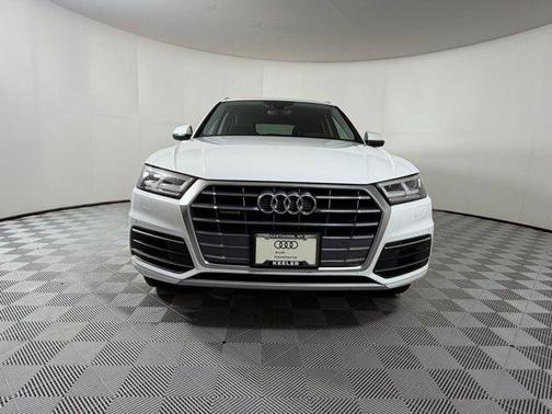 Ibis White 2020 Audi Q5 40 Premium Plus