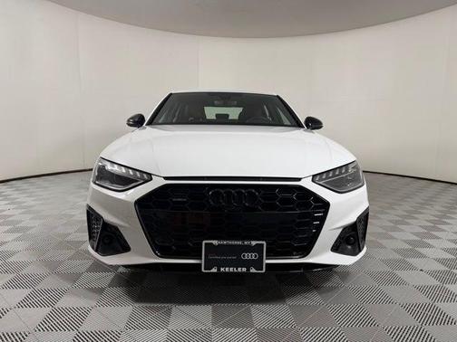 2023 Audi A4 45 S line Premium Plus