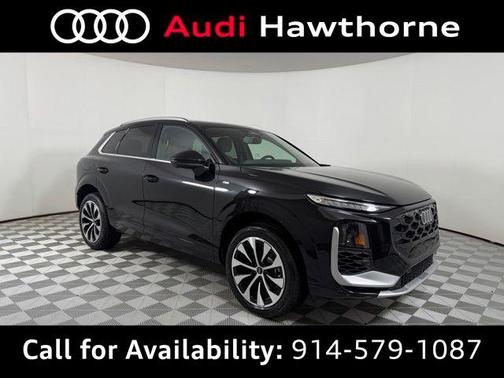 Mythos Black Metallic 2026 Audi Q3 S line