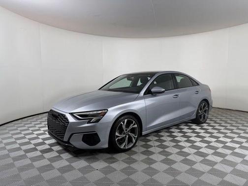 Florett Silver Metallic 2023 Audi A3 40 Premium