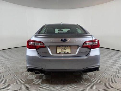 Ice Silver Metallic 2018 Subaru Legacy 2.5i Sport