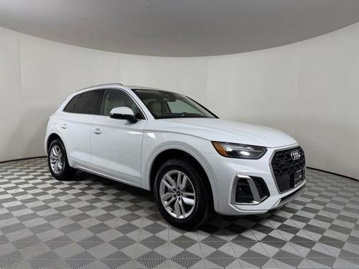 2023 Audi Q5 45 S line quattro Premium