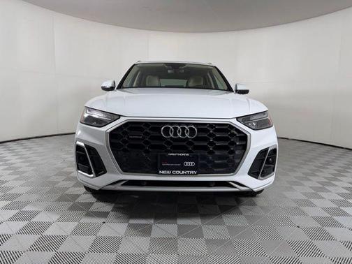 2023 Audi Q5 45 S line quattro Premium