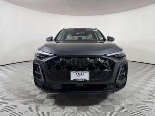 Tambora Flame 2026 Audi Q5 PRESTIGE