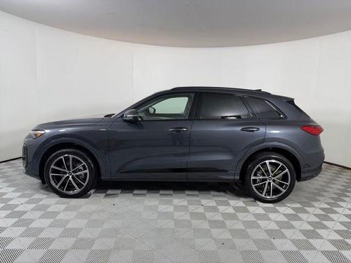 Tambora Flame 2026 Audi Q5 PRESTIGE