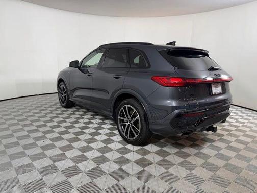 Tambora Flame 2026 Audi Q5 PRESTIGE