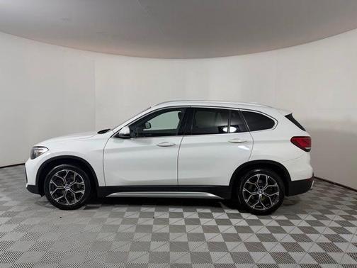 Alpine White 2021 BMW X1 xDrive28i