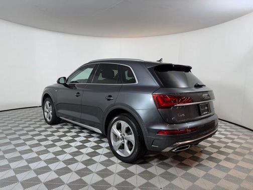 2023 Audi Q5 45 S line Premium Plus