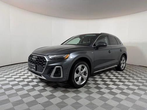 2023 Audi Q5 45 S line Premium Plus