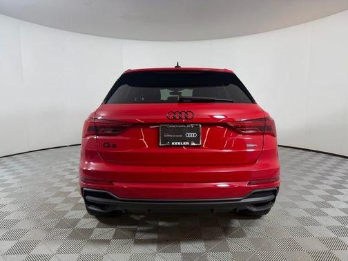 2023 Audi Q3 45 S line Premium