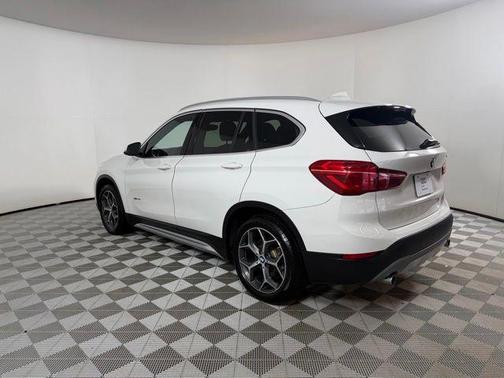 Alpine White 2018 BMW X1 xDrive28i
