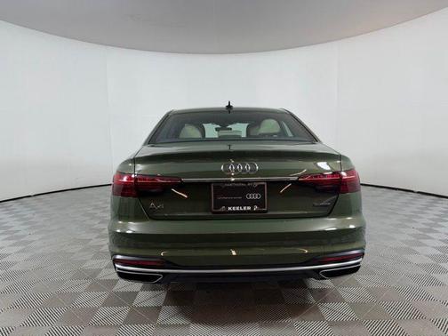 2024 Audi A4 45 S line quattro Premium