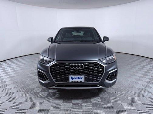 Daytona Gray Pearl Effect 2024 Audi Q5 Sportback 45 S line quattro Premium