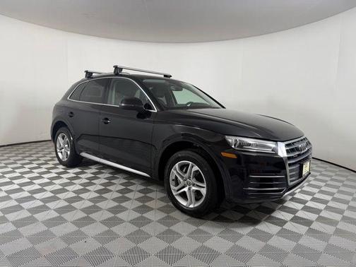 Brilliant Black 2019 Audi Q5 2.0T Premium