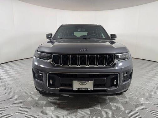 Metallic 2023 Jeep Grand Cherokee L Overland