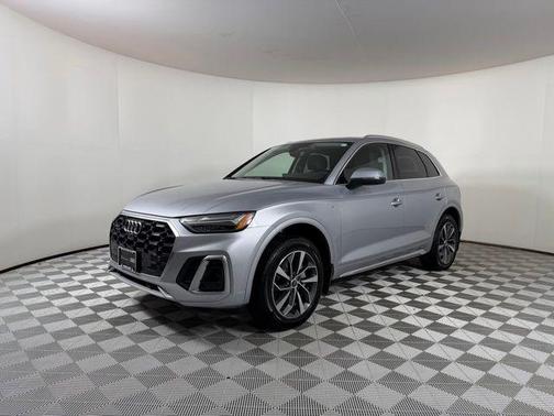 Florett Silver Metallic 2022 Audi Q5 45 S line quattro Premium