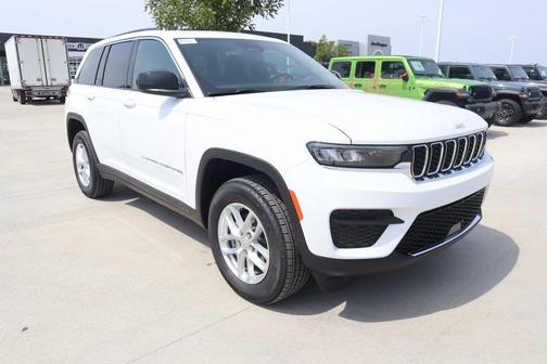 2025 Jeep Grand Cherokee Laredo X