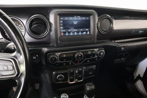 2020 Jeep Gladiator Sport