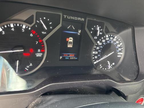 2022 Toyota Tundra SR5