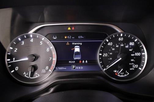 2023 Nissan Titan SV