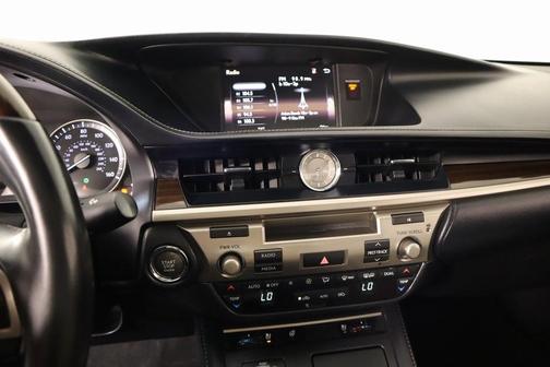 2016 Lexus ES 350 Base
