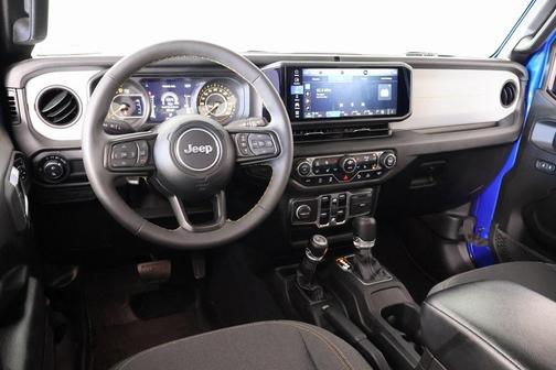 2024 Jeep Gladiator Sport