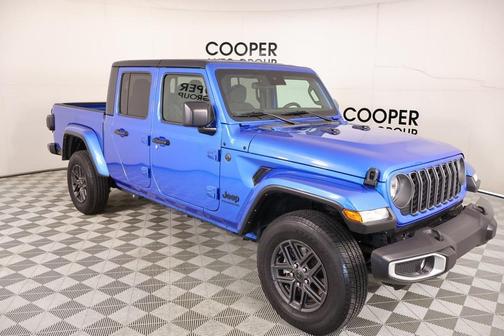 2024 Jeep Gladiator Sport