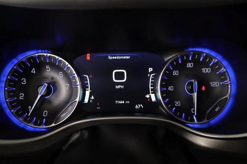 2023 Chrysler Pacifica Touring-L
