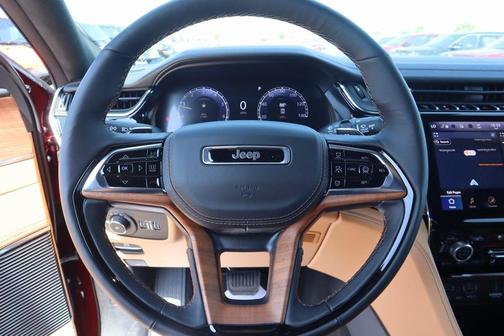 2025 Jeep Grand Cherokee L Summit