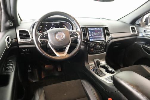 2022 Jeep Grand Cherokee WK Laredo