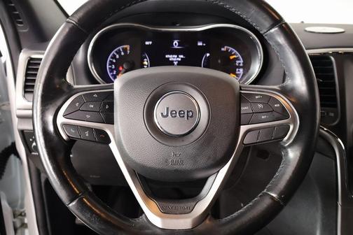 2020 Jeep Grand Cherokee Laredo E