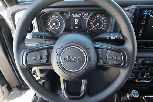 2025 Jeep Gladiator Sport
