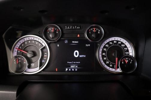 2022 RAM 1500 Classic SLT