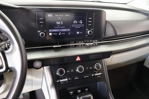 2022 Kia Carnival LXS