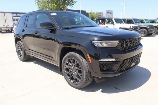 2025 Jeep Grand Cherokee Summit