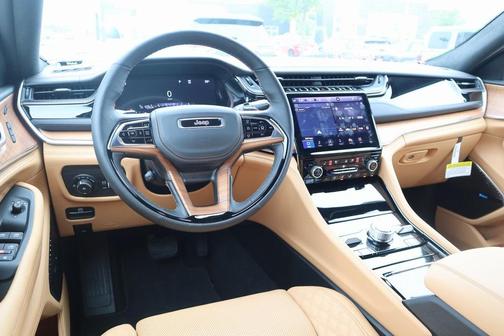 2025 Jeep Grand Cherokee L Summit