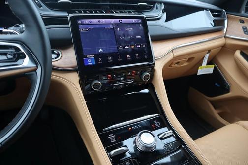 2025 Jeep Grand Cherokee L Summit